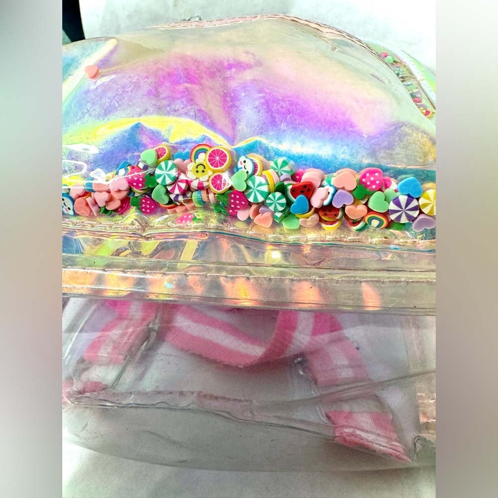 Translucent Backpack with confetti Beads - Picture 13 of 15